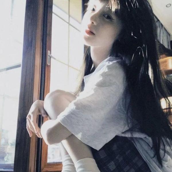 红色背篓